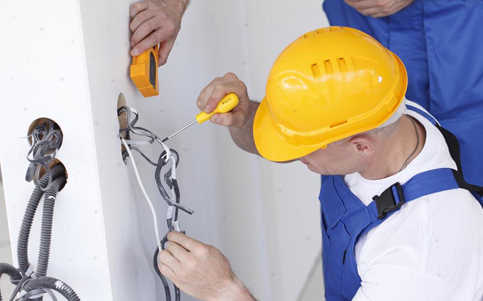 recherche travail électricien bâtiment Carrières-sous-Poissy