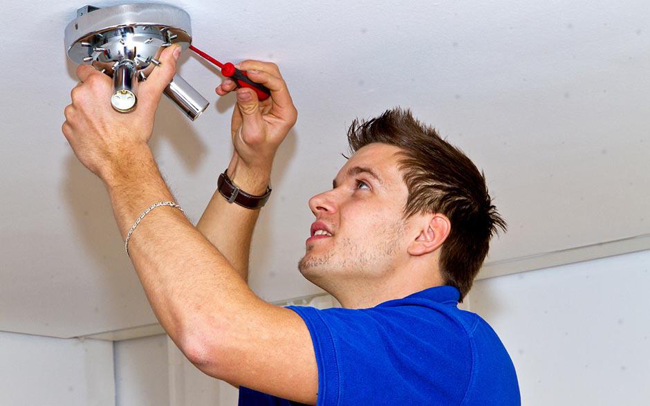 recherche électricien bâtiment Gennevilliers
